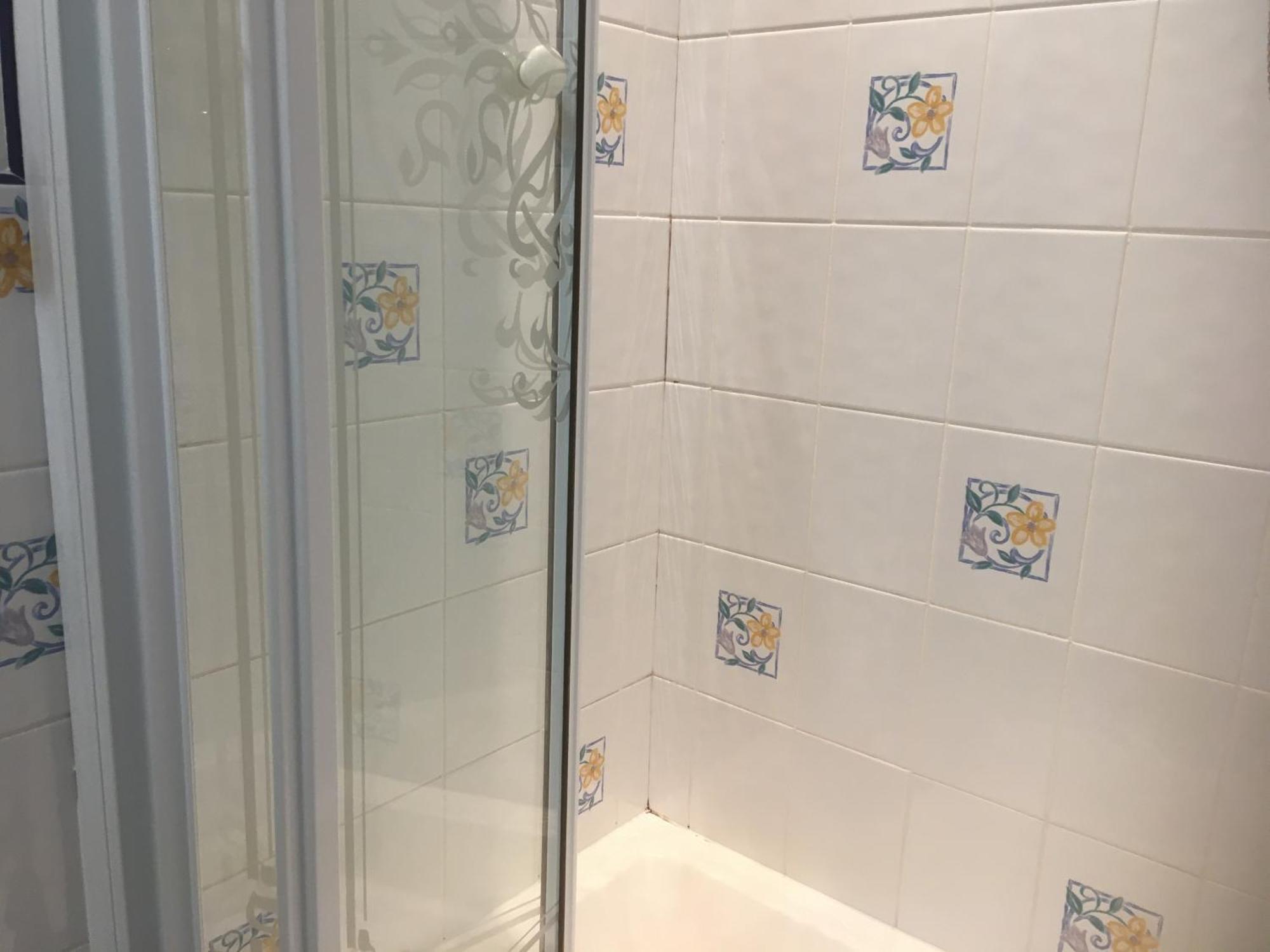 Grove House Guest House Telford Ngoại thất bức ảnh