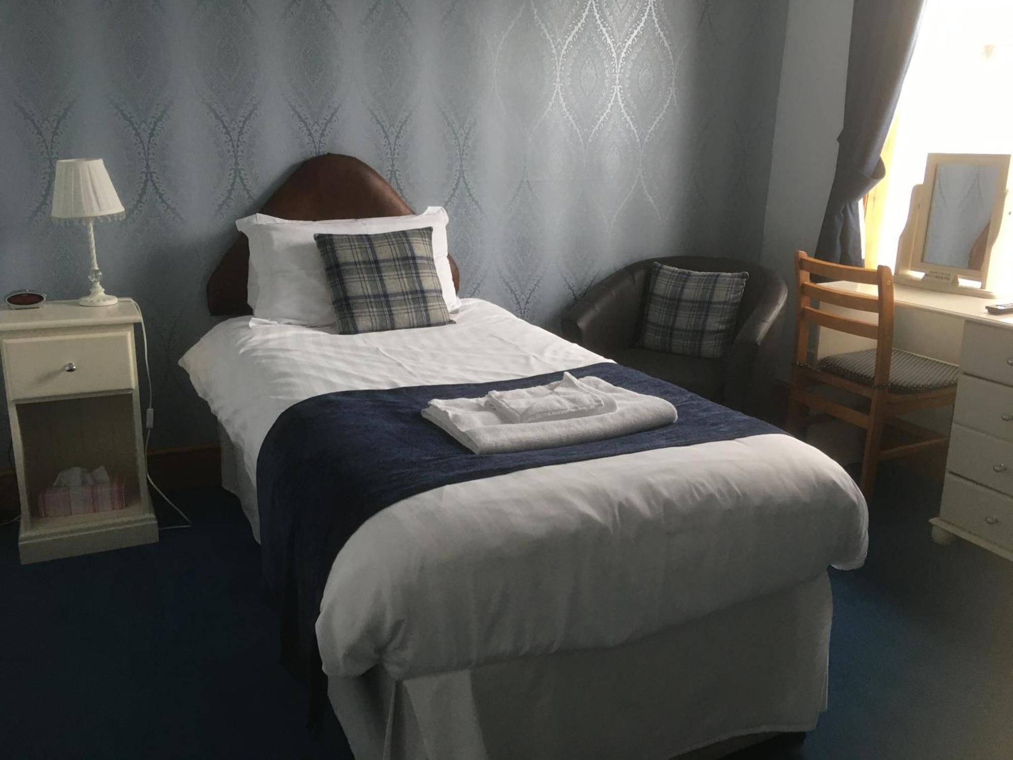Grove House Guest House Telford Ngoại thất bức ảnh